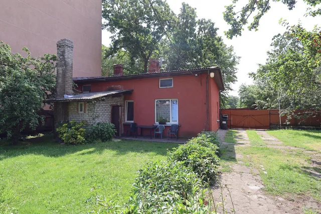 Liepāja, Kroņu iela 11 — foto 2