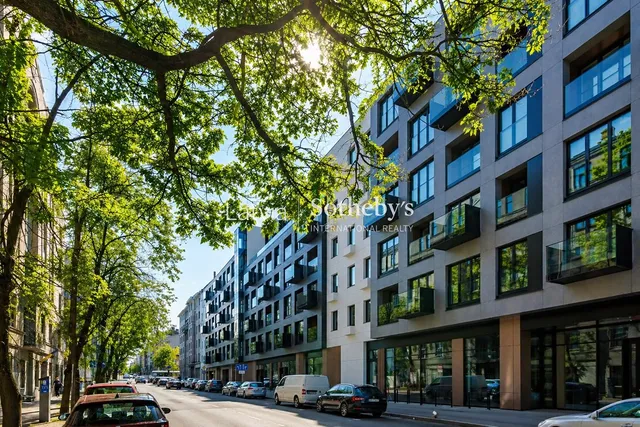 Rīga, Centrs, Hanzas iela 3B — foto 2