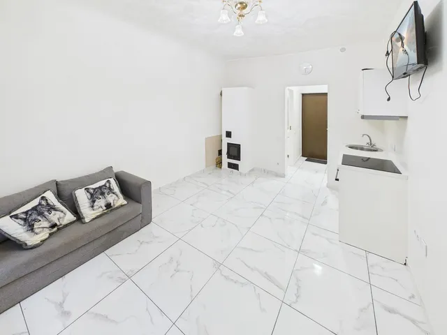Rīga, Teika, Brīvības gatve 218D — foto 2