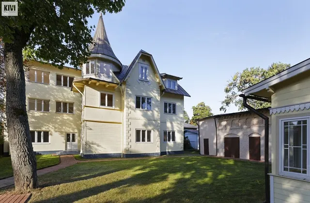 Jūrmala, Majori, Teātra iela, Jūrmala 24 — фото 3