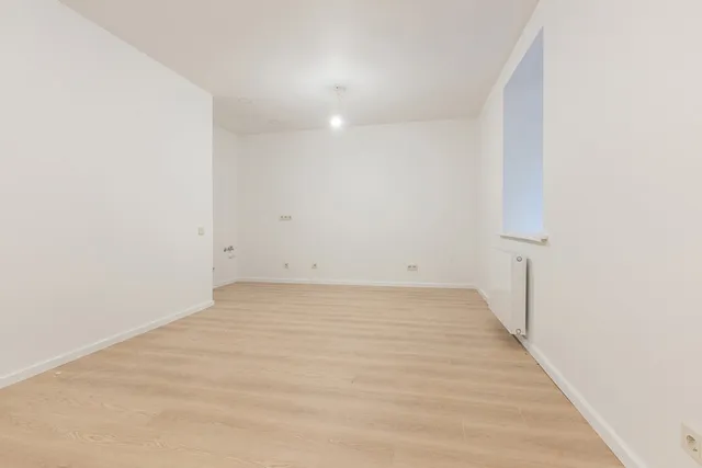 Rīga, Centrs, Lāčplēša iela 36 — foto 2