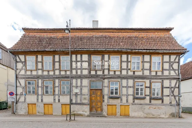 Kuldīga, Baznīcas iela 10 — foto 4