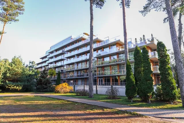 Jūrmala, Dzintari, Dzintaru prospekts 13/15 — foto 3