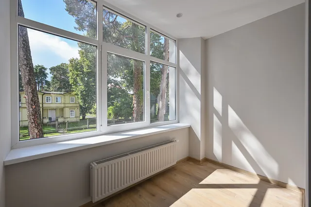 Jūrmala, Dzintari, Viktorijas iela 5 — foto 2