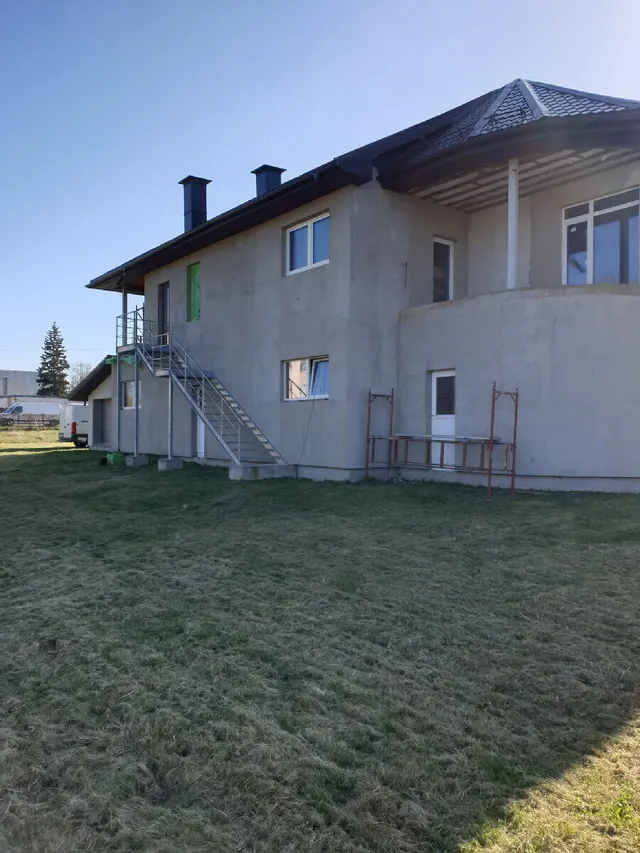 Ropažu nov., Saurieši, Burtnieku iela 12 — foto 3