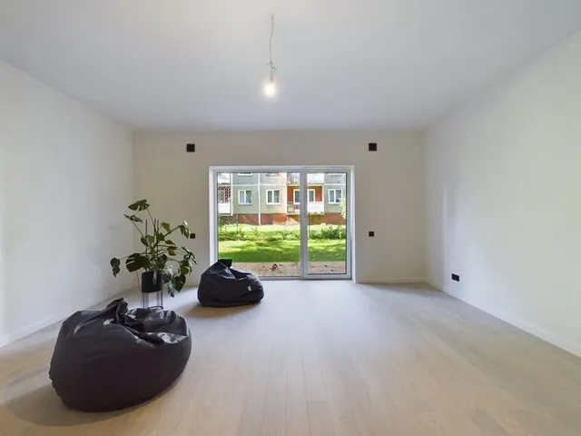 Rīga, Jugla, Skrudalienas iela 6 — foto 3