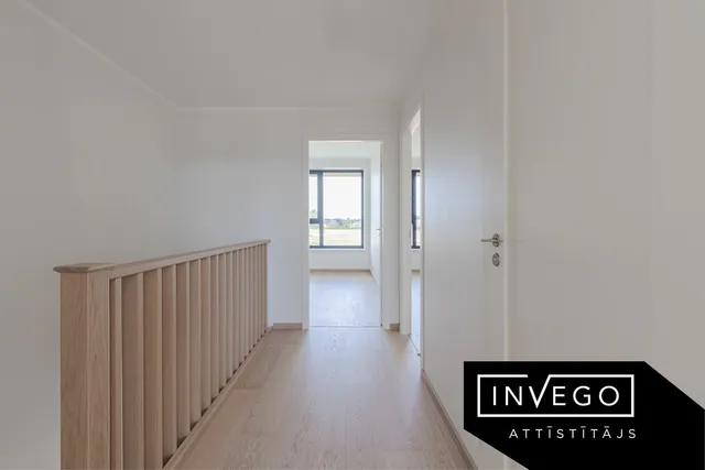 Property — photo 3
