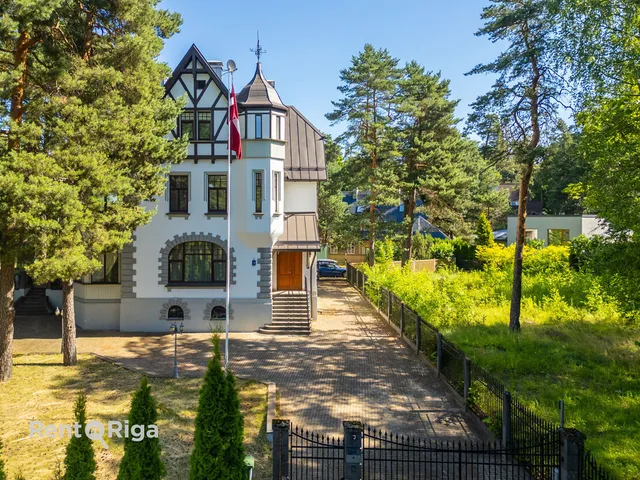Rīga, Mežaparks, Sudrabu Edžus iela — foto 4