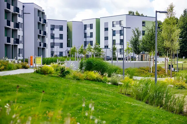 Property — photo 4