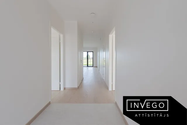 Property — photo 3