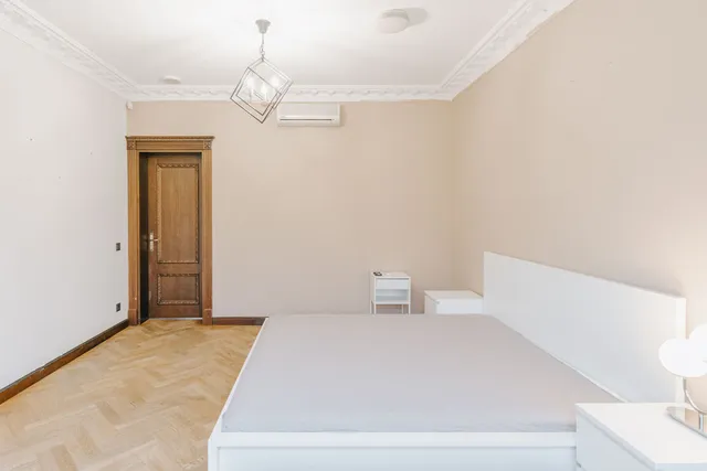 Rīga, Centrs, Strēlnieku iela 9 — foto 5