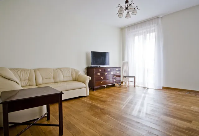 Rīga, Centrs, Teātra iela 7 — foto 2