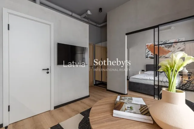 Rīga, Centrs, Krišjāņa Barona iela — фото 5