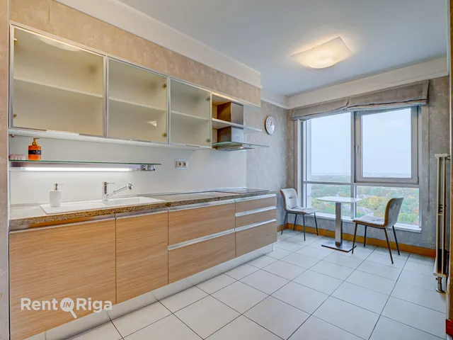 Rīga, Pleskodāle-Šampēteris, Lielirbes iela 11 — foto 4