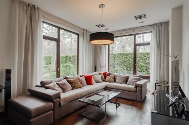 Jūrmala, Dzintari, Miera iela 8 — foto 5