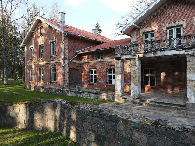 Limbažu nov., Lāņi, Muižas iela — foto 3