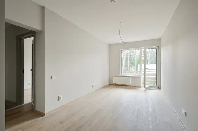 Jūrmala, Dzintari, Viktorijas iela 5 — foto 2