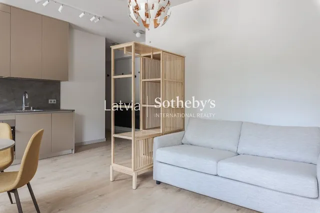 Rīga, Pleskodāle-Šampēteris, Lielirbes iela 9a — foto 3