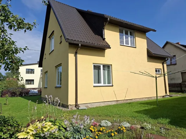 Valmiera, Šķūņu iela 17 — foto 4