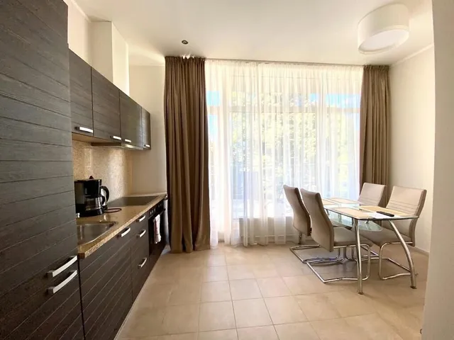 Jūrmala, Bulduri, Vienības prospekts 20 — фото 2