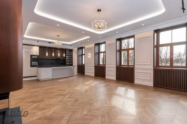 Rīga, Centrs, Raiņa bulvāris 2 — foto 2