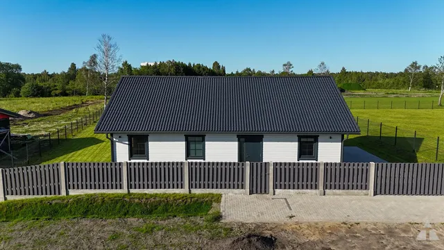 Liepāja, Liepaja, Zemeņu Iela 7 — фото 5
