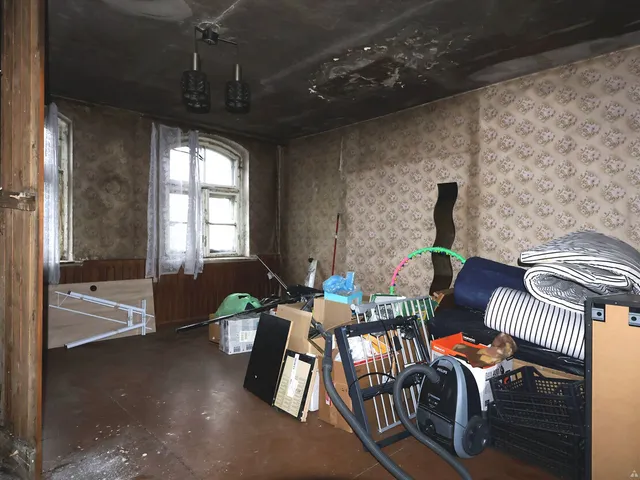 Liepāja, Liepaja, Baseina iela 18 — foto 4