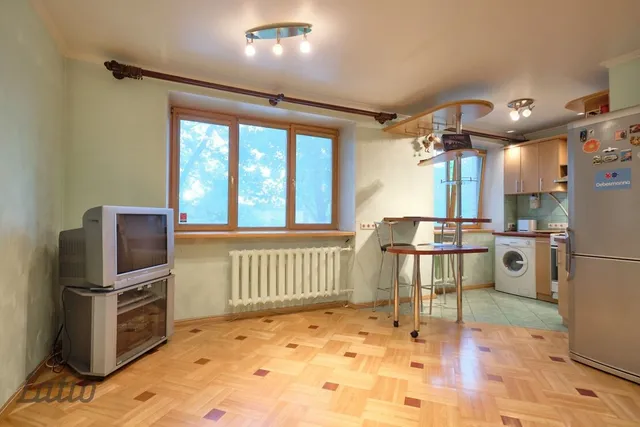 Rīga, Āgenskalns, Eduarda Smiļģa iela 32 — foto 4
