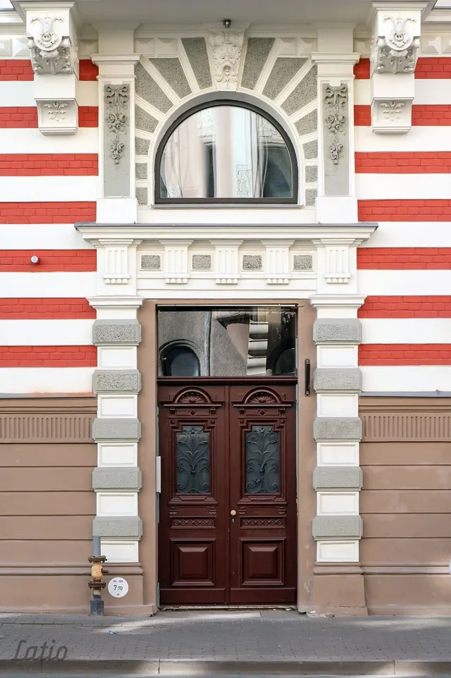 Rīga, Centrs, Lāčplēša iela 36 — фото 3
