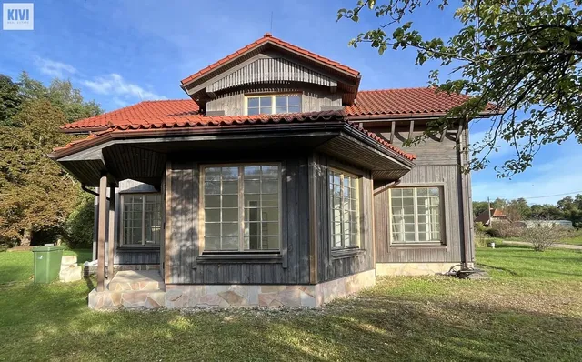 Limbažu nov., Tūja, Saules iela, Tūja 19 — foto 2