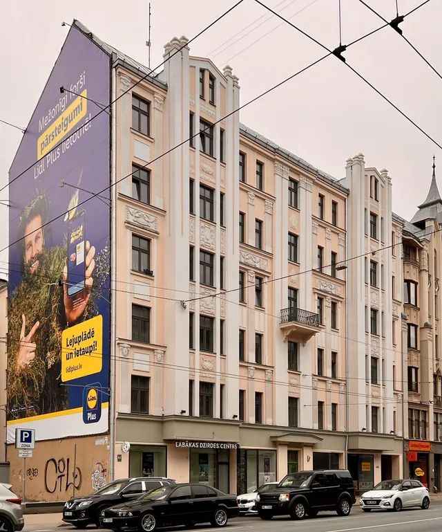 Rīga, Centrs, Brīvības iela 83 — foto 3