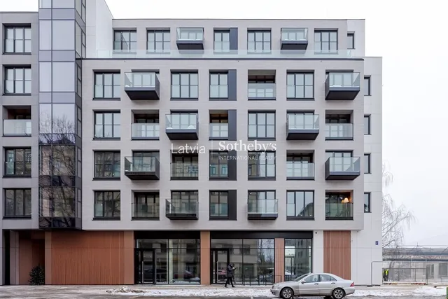 Rīga, Centrs, Hanzas iela 3b — foto 2