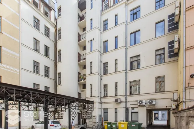 Rīga, Centrs, Brīvības iela 99 — foto 2