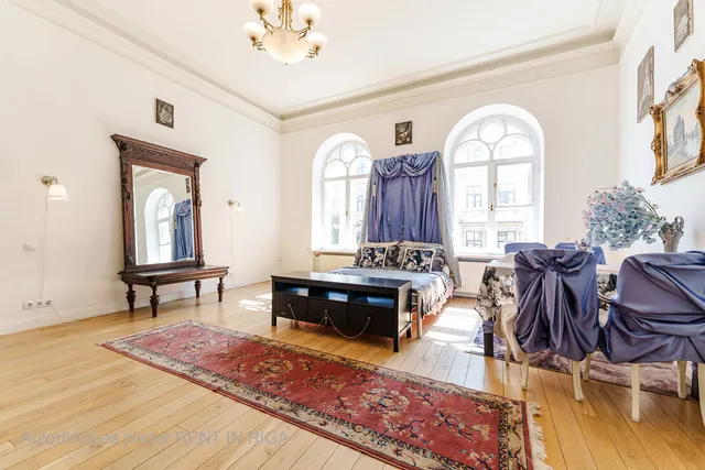 Rīga, Centrs, Aspāzijas bulvāris 30 — foto 3